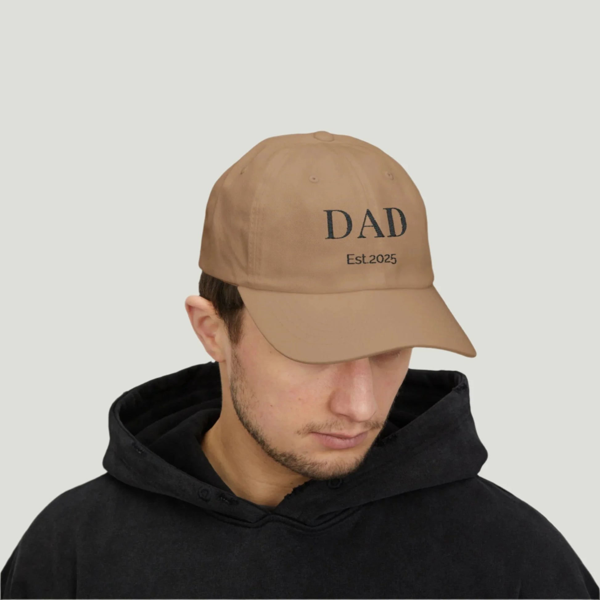 Ideal gift for announcing a pregnancy to dads-to-be, combining practicality and sentimentality for a memorable reveal. Perfect for everyday wear or special occasions!